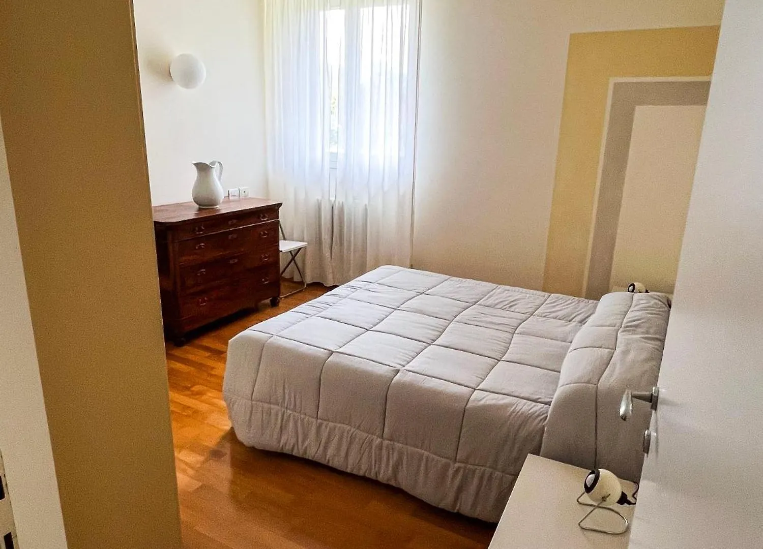 MaccagnoCasa Gionaアパートメント イタリア